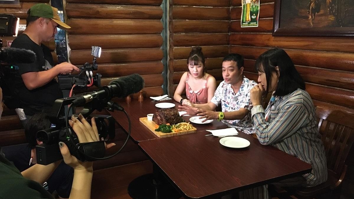 TV Aichi/TV Tokyo Network films at Country House Restaurant in Garapan for the special “The Best Weekend Resort with Direct Flight: Let’s See All the Superb Views in Saipan Within 48 Hours!”