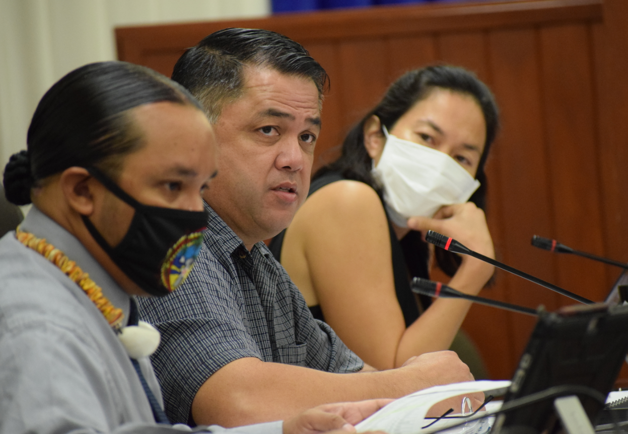 Rep. Ralph N. Yumul, chairman of the House Special Committee on Fiscal Review of Executive Expenditures, speaks during Tuesday’s meeting as committee members House Minority Leader Tina Sablan and Rep. Luis John Castro listen.Photo by Emmanuel T. Erediano