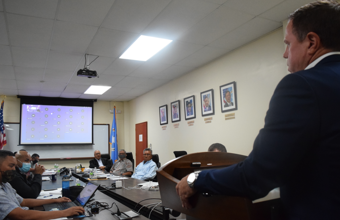 Imperial Pacific International Chief Executive Officer Donald Browne, right foreground, fields questions from Commonwealth Casino Commission officials during a meeting on Tuesday last week in the commission’s conference room in Gualo Rai.Photo by Emmanuel T. Erediano
