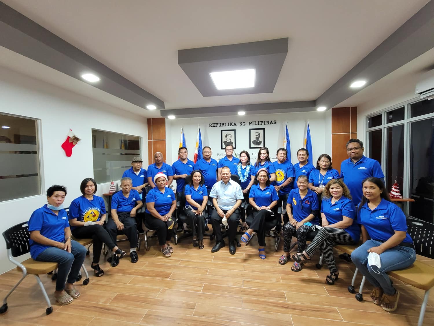 Bayani’s new officers and board members with Philippine Honorary Consul Eli DM Arago.Bayani Association photo