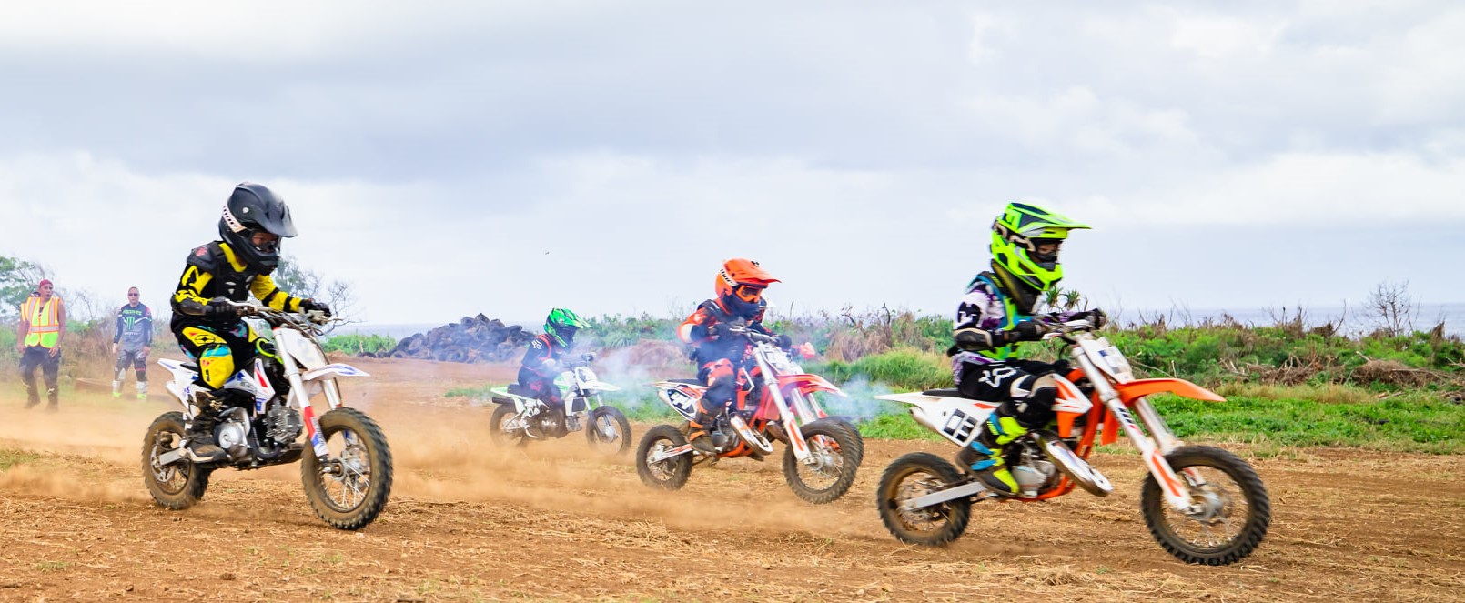 Rylie Camacho takes the lead during a Peewee II practice race at the Cow Town track. Photo by Joseph Chin