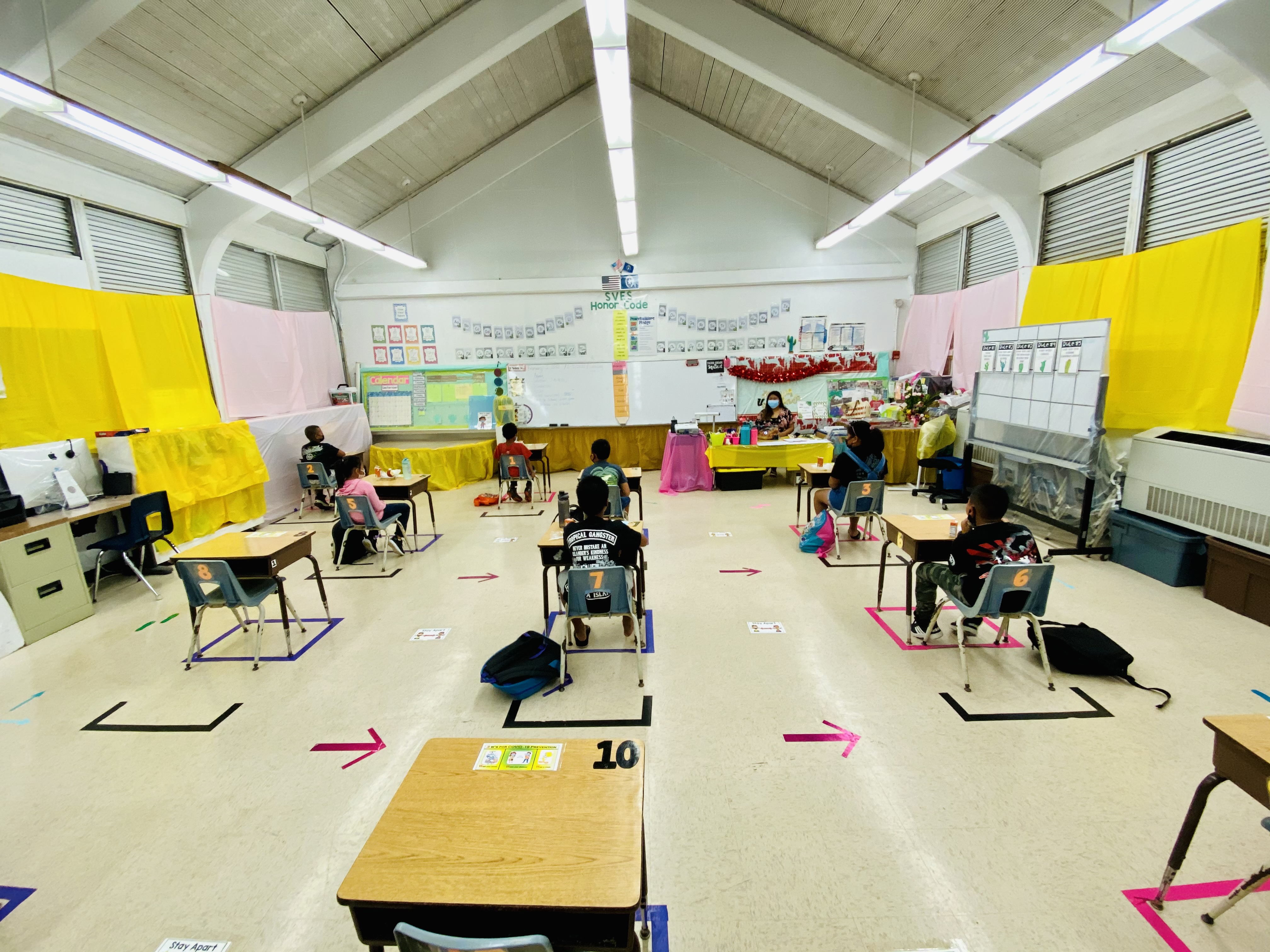 A fully reconfigured classroom of San Vicente Elementary School aims to keep students and teachers  safe from the threat of Covid-19.Contributed photo
