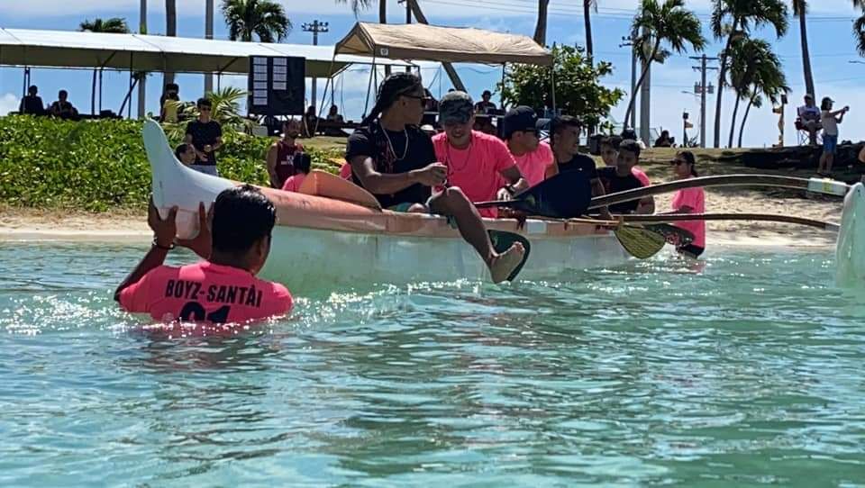 Team Kagman High School preps for a PSS interscholastic outrigger race at Kilili Beach.Contributed photo