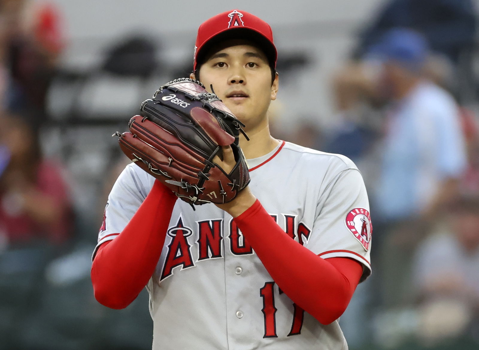 Los Angeles Angels starting pitcher Shohei Ohtani (17) prepares to throw during the game against the Texas Rangers at Globe Life Field Arlington, Texas on April 26, 2021.Photo by Kevin Jairaj-USA TODAY Sports