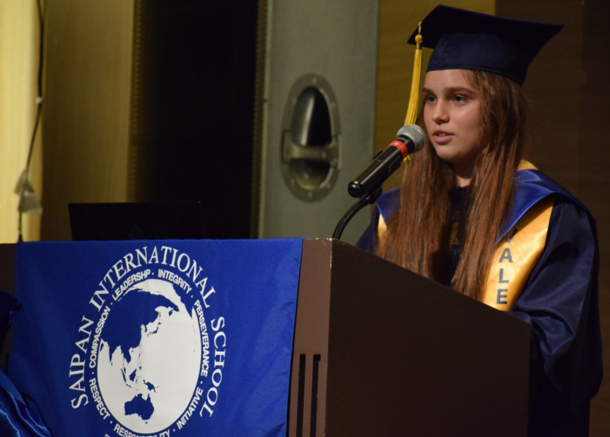 Saipan International School Class of 2021's Samantha Liske-Clark delivers her valedictory address.Photo by Emmanuel T. Erediano
