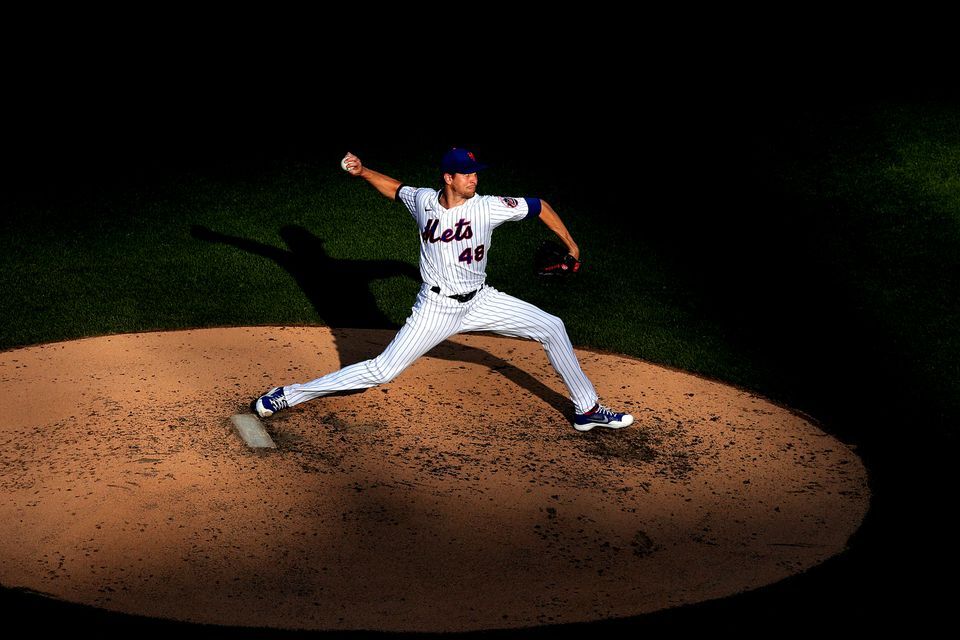 New York Mets starting pitcher Jacob deGrom (48) pitches against the Atlanta Braves during the fifth inning at Citi Field in New York.
