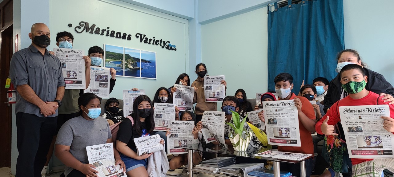 On Thursday, July 15, it was the turn of  teacher Fatima Manaloto’s class to visit the office of the islands’ oldest newspaper and meet its president, Amier C. Younis.