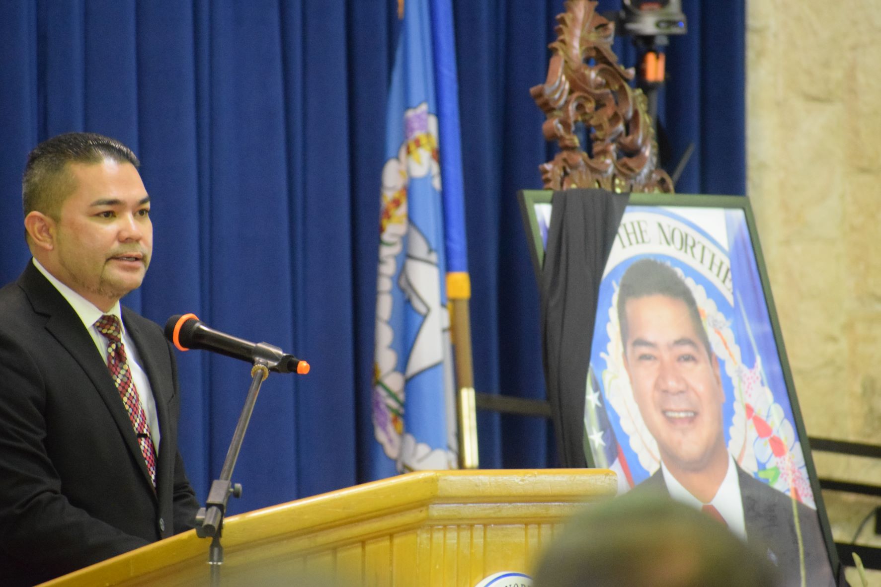  Senate Floor Leader and Saipan and Northern Islands Legislative Delegation Chairman Vinnie F. Sablan 