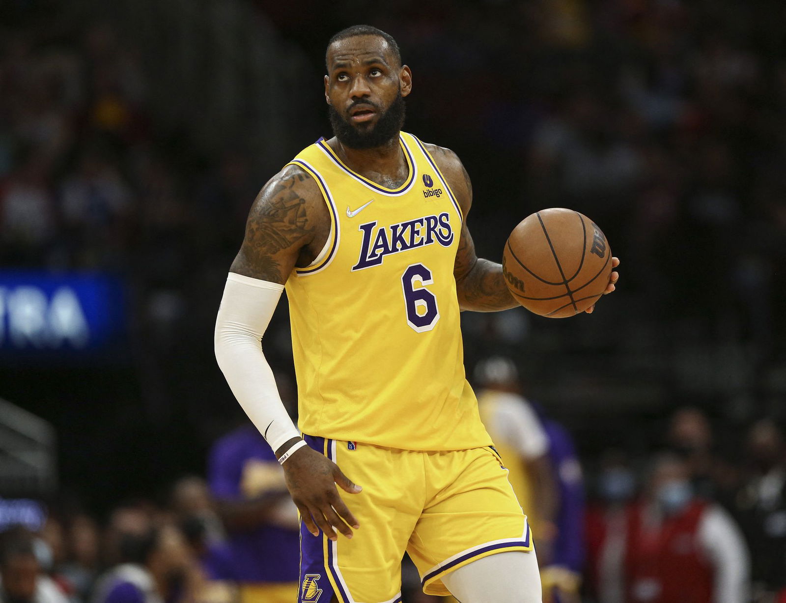 Los Angeles Lakers forward LeBron James (6) dribbles the ball during the fourth quarter against the Houston Rockets at Toyota Center in Houston, Texas on Dec. 28, 2021.