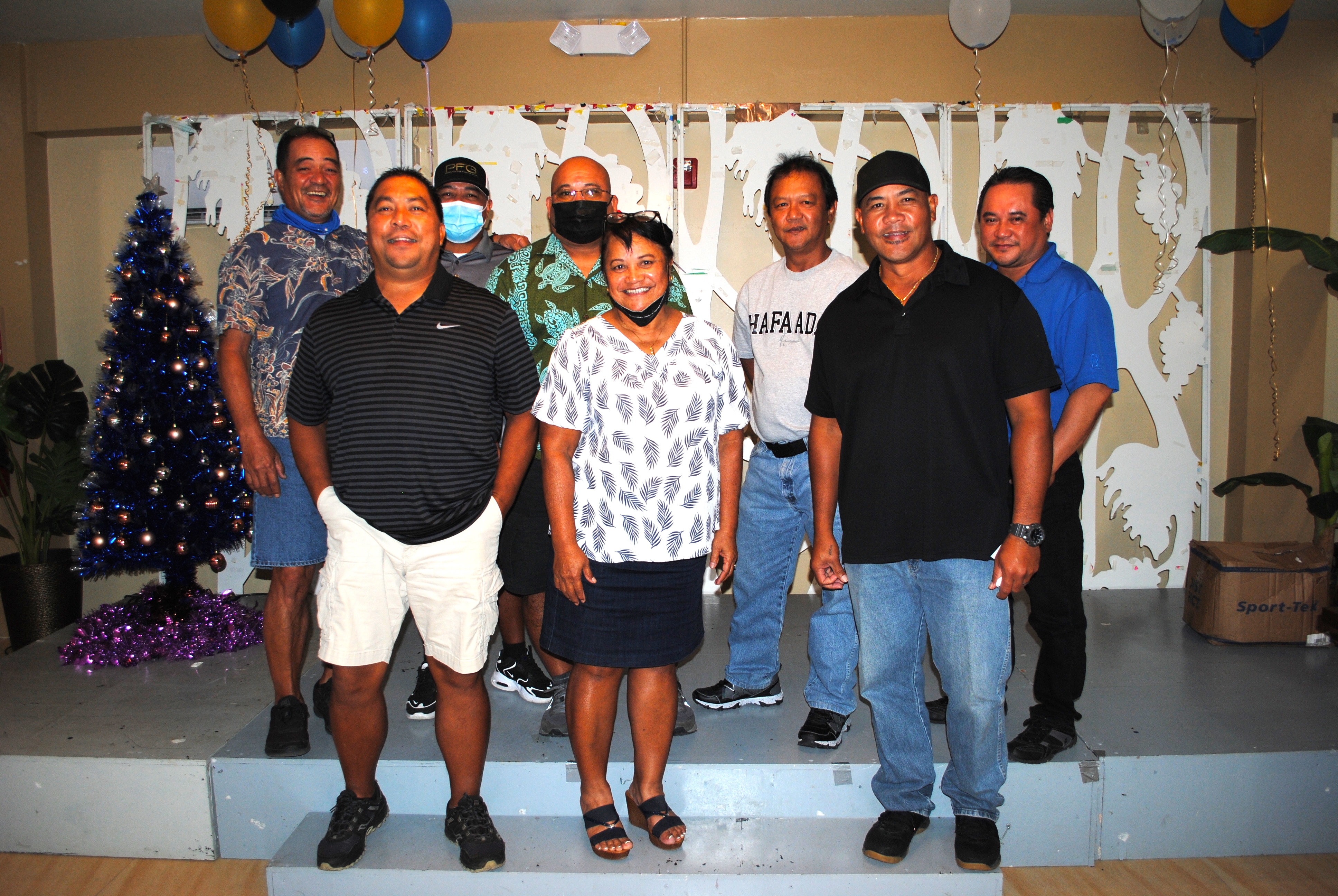 The top 10 non-ace participants pose for a photo during the Amigos Golf Club’s awards banquet Friday at the Rendezvous Restaurant.