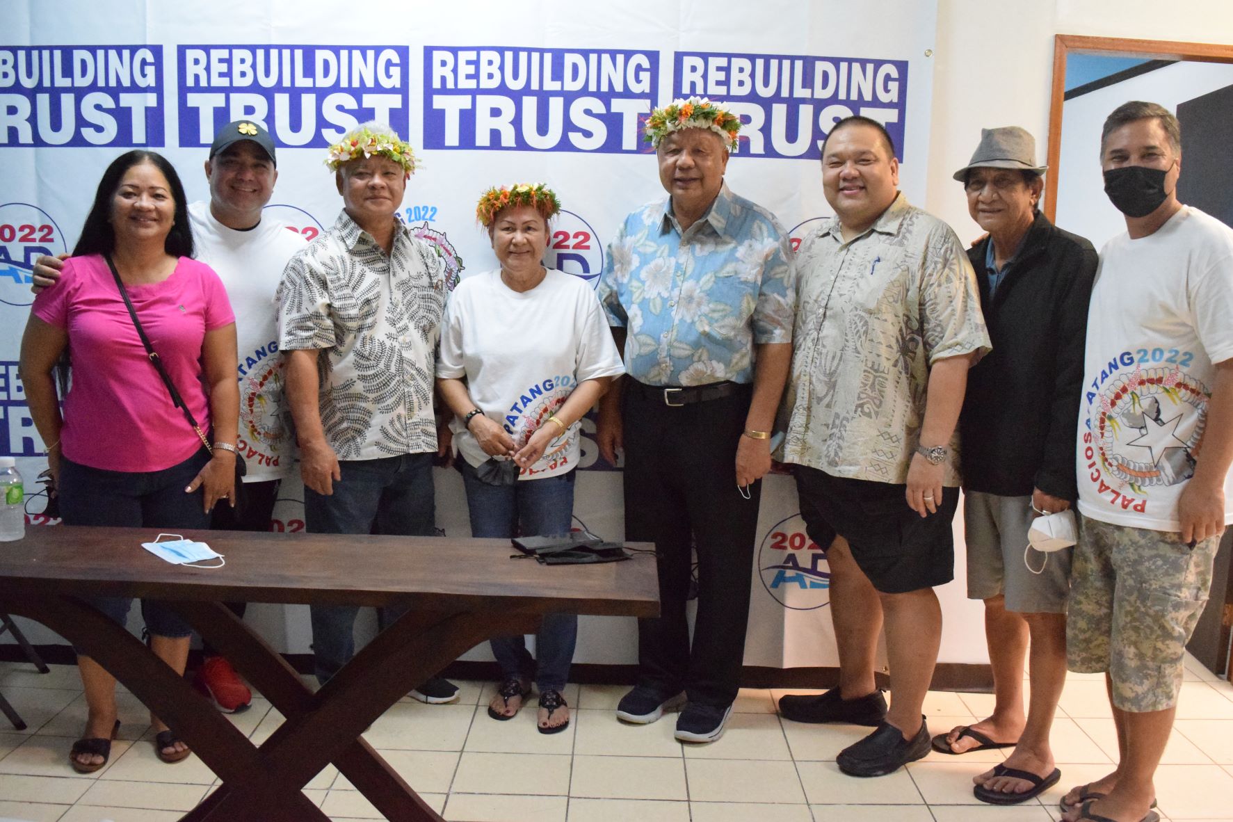 The independent gubernatorial team of Lt. Gov. Arnold I. Palacios, third left, and Saipan Mayor David M. Apatang, fourth right, with supporters from Tinian and Palacios's brother, Alex, right.