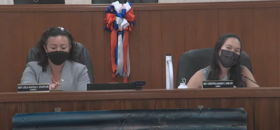 House Health and Welfare  Committee Vice Chairwoman Leila Staffler, left, and Chairwoman Tina Sablan conduct a meeting on Feb. 14, 2022 in the House chamber.