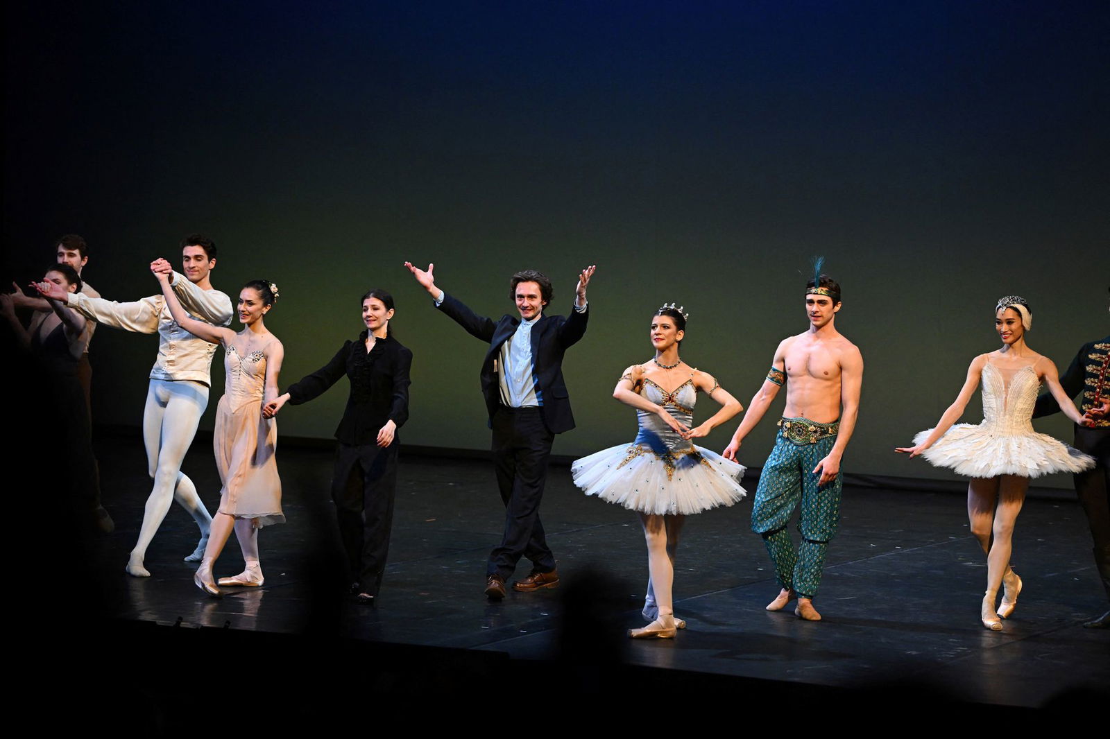Ukrainian Ivan Petrov, principal ballet dancer and producer, and Alina Cojocaru of Romania acknowledge the applause after “Dance for Ukraine,” a charity gala to raise funds for people in need in Ukraine, at The London Coliseum, in London, Britain, March 19, 2022.