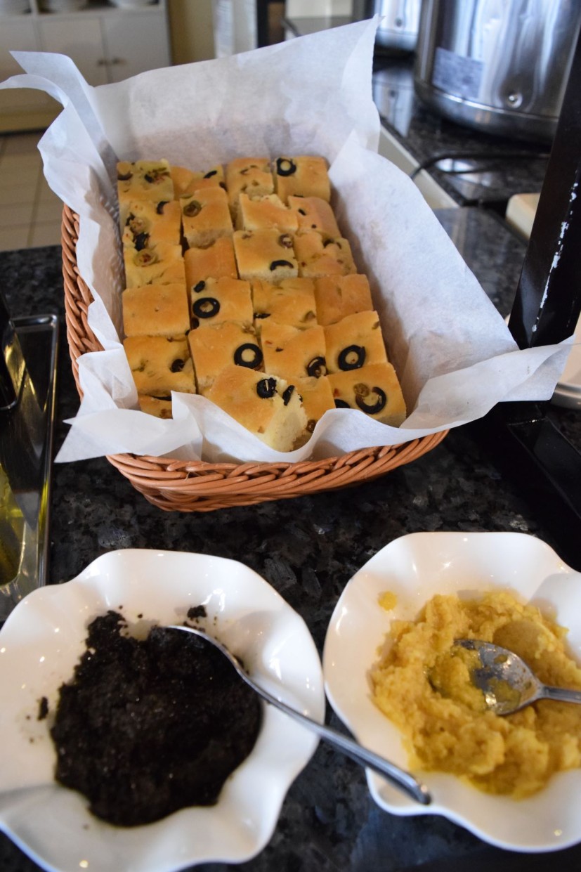 Freshly Baked Focaccia & Pane (Italian Rustic Bread) with Sauces: Basil Mayonnaise, Hummus, Tapenade