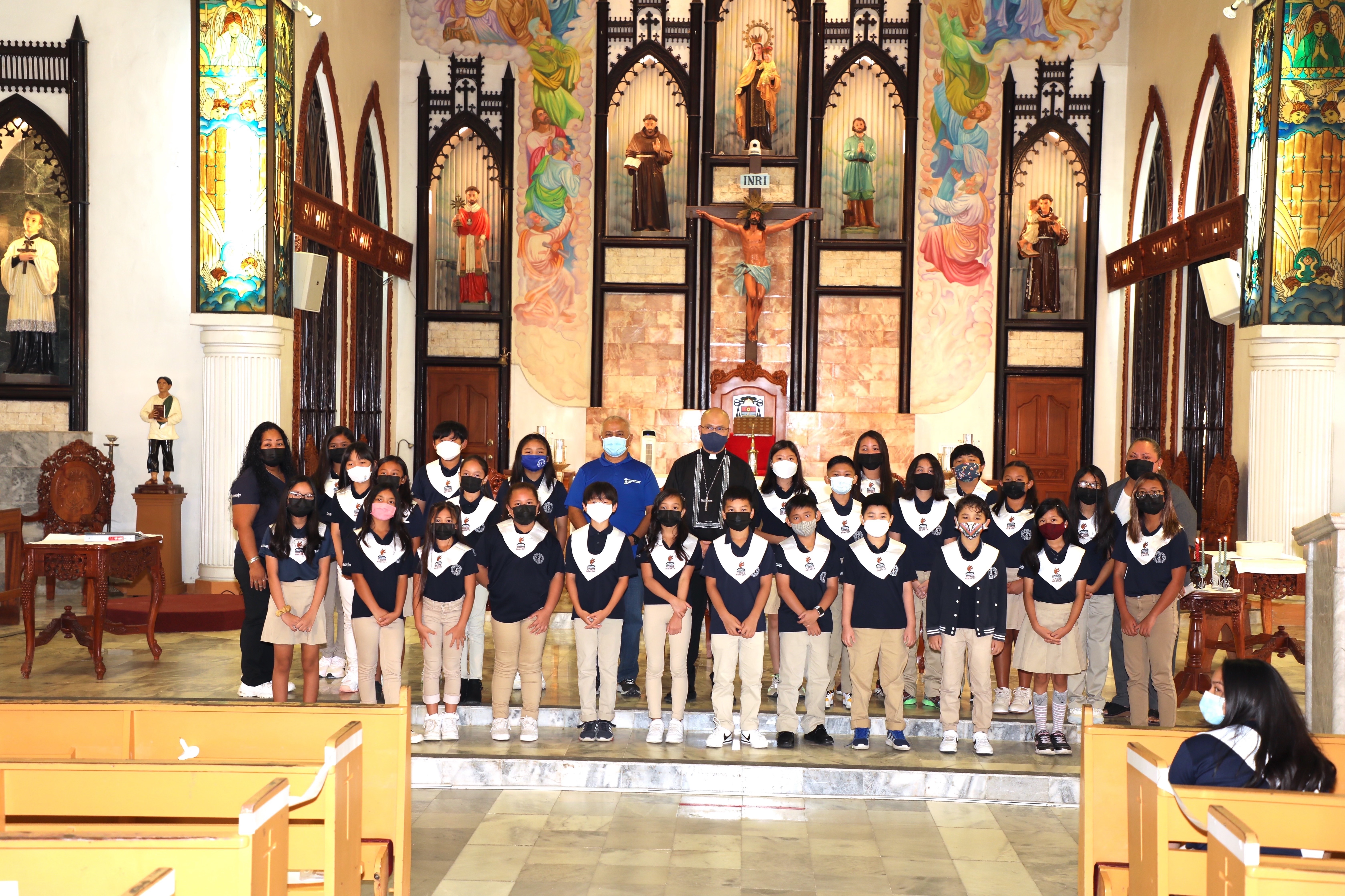Twenty-eight total elementary school students were inducted into Mount Carmel School’s Father Arnold Bendowski National Elementary Honor Society in a ceremony held on Friday, March 18, 2022, at Mount Carmel Cathedral.