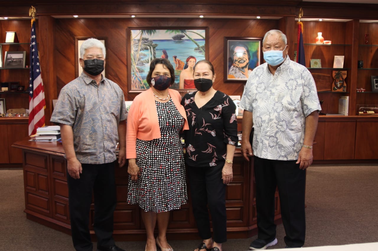 Lt. Gov. Arnold I. Palacios, left, his wife Wella Palacios, 2nd right, and Saipan Mayor David M. Apatang, right, pose for a photo with Guam Gov. Lou Guerrero, 2nd left, in her office during a courtesy visit Thursday.