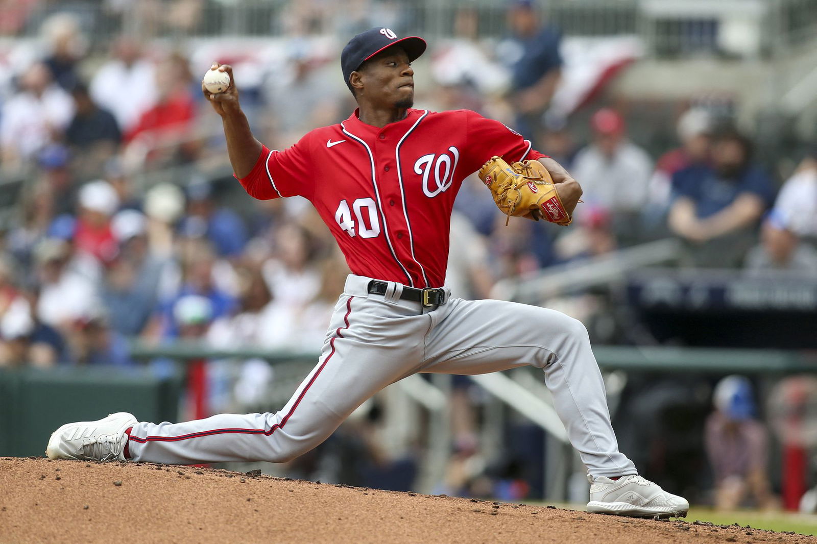 Washington Nationals starting pitcher Josiah Gray (40) throws against the Atlanta Braves in the first inning at Truist Park in Atlanta, Georgia on April 13, 2022.