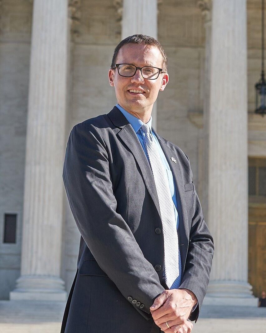 Titled "American Has a Colonies Problem: Equal or Independent,” Neil Weare's lecture will be accessible to the island by webinar from 6 to 7:30 p.m., April 20.