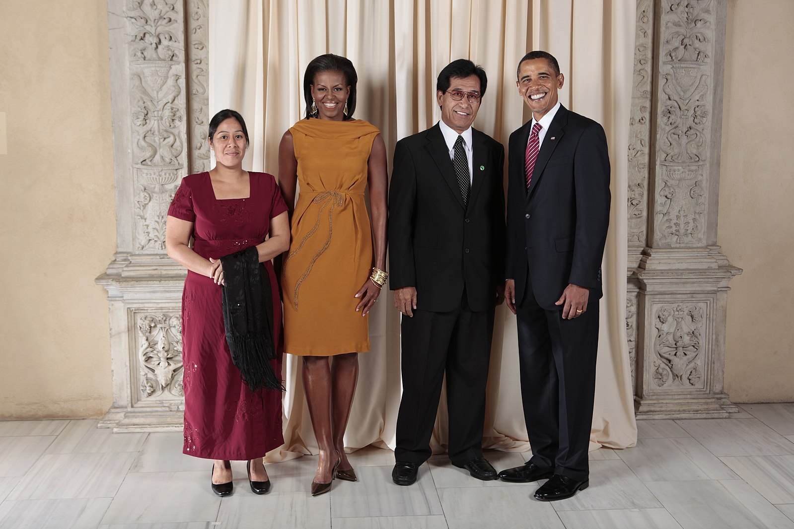 Emanuel Mori and his wife, Emma Nelson Mori, with President Barack Obama and  first lady Michelle Obama during a reception on Sept. 23, 2009, at the Metropolitan Museum in New York, when Mori was president of the Federated States of Micronesia.
