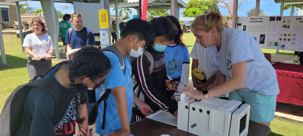 Students learn about bird traps.