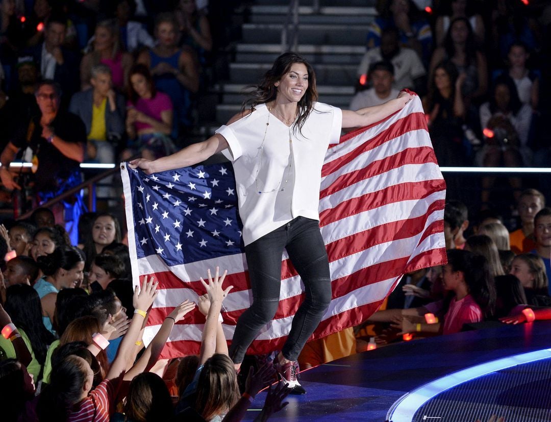 Hope Solo, goalkeeper of the United States Women’s National Team, walks on stage with the rest of her team mates as the 2015 World Cup-winning team is honored during the Nickelodeon Kids' Choice Sports Awards 2015 at UCLA's Pauley Pavilion in Los Angeles, California, July 16, 2015.