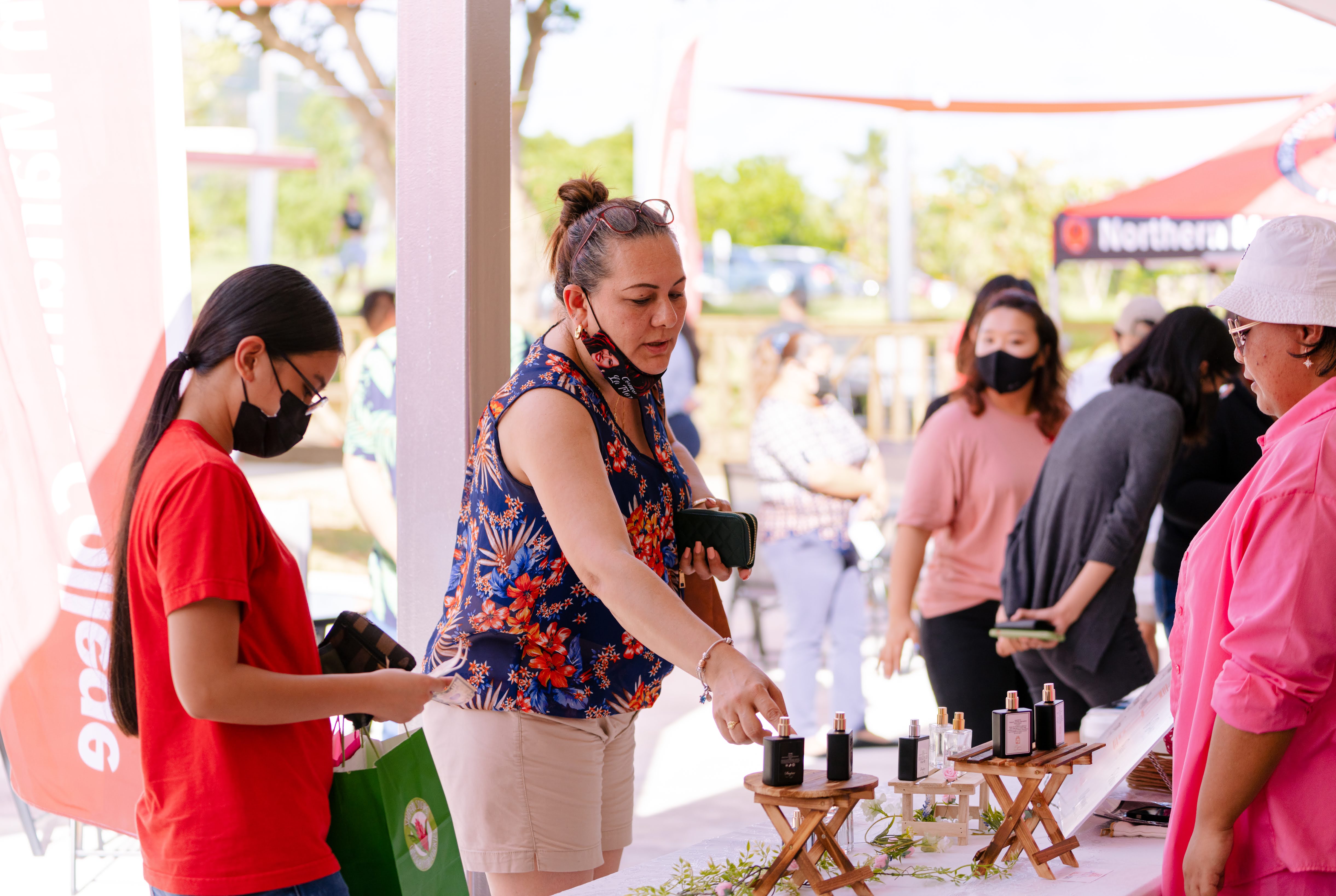 Northern Marianas College will host another NMC Business Night to feature local entrepreneurs and their products. It will be held on Thursday, May 5, 2022 from 4 p.m. to 7 p.m. at NMC‘s Mango Terrace, located in the center of the campus. The community is invited to attend.