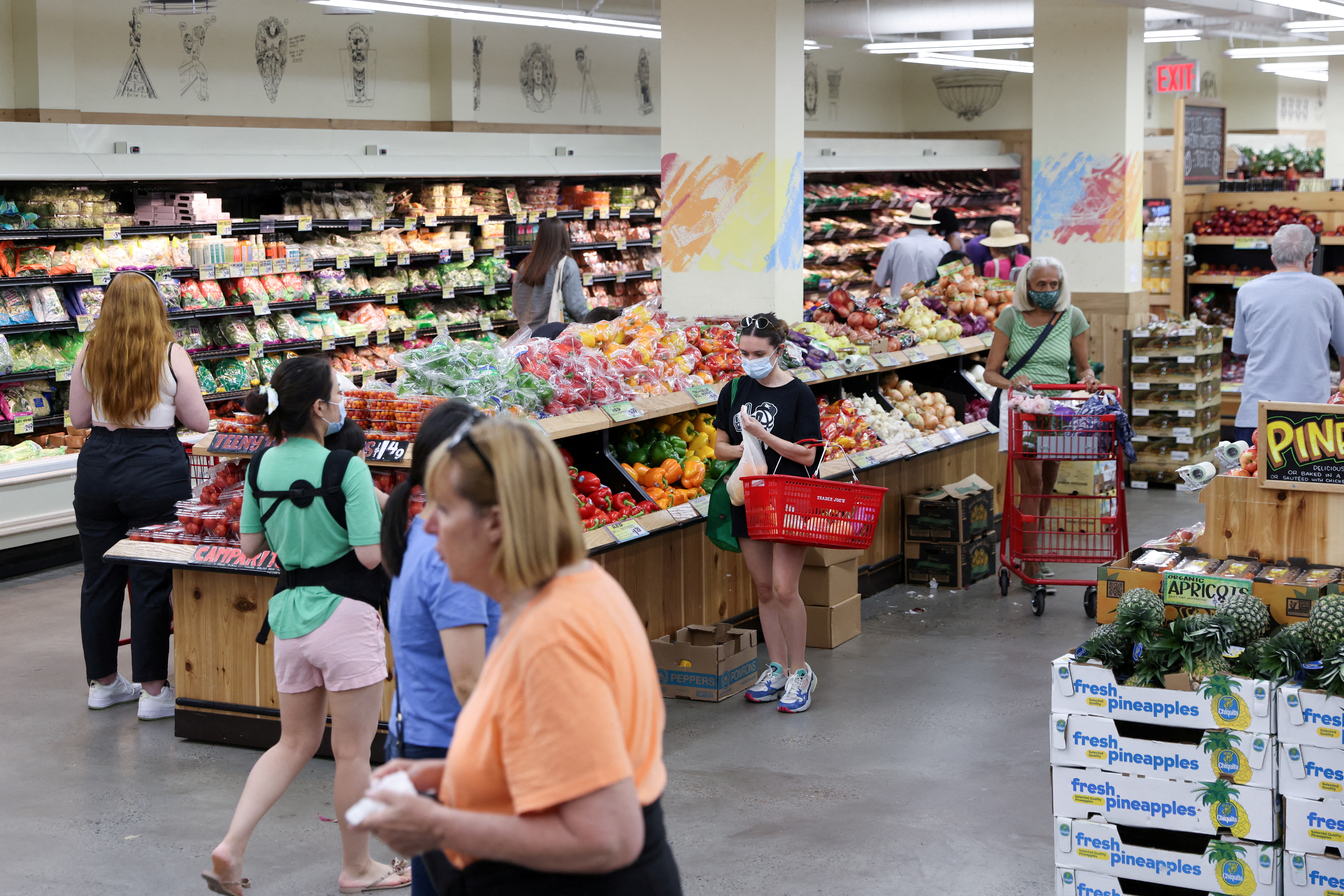 People shop in a supermarket as inflation affected consumer prices in Manhattan, New York City,  June 10, 2022.