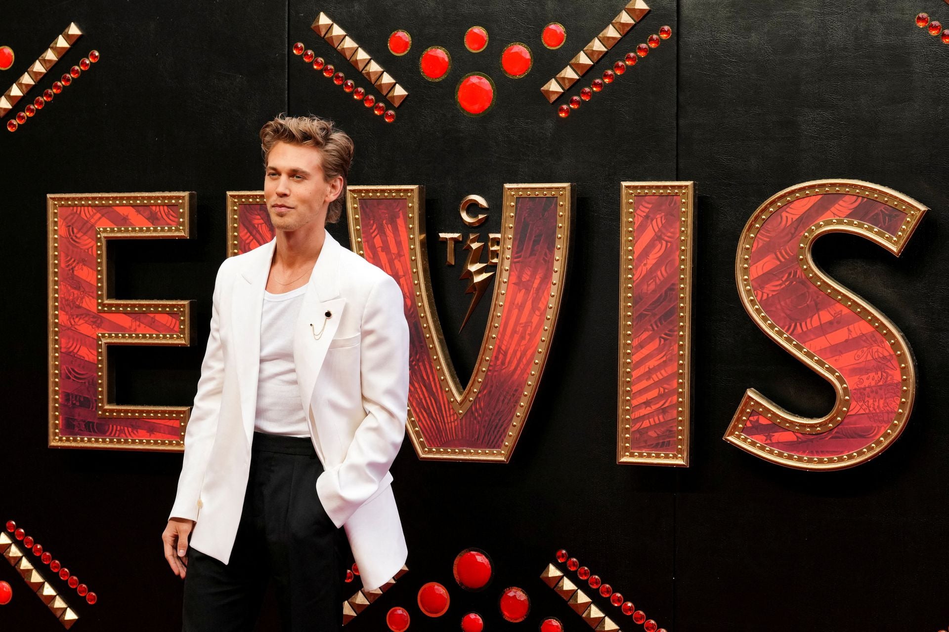 Cast member Austin Butler poses as he arrives at the London screening of “Elvis” in London, Britain on May 31, 2022.