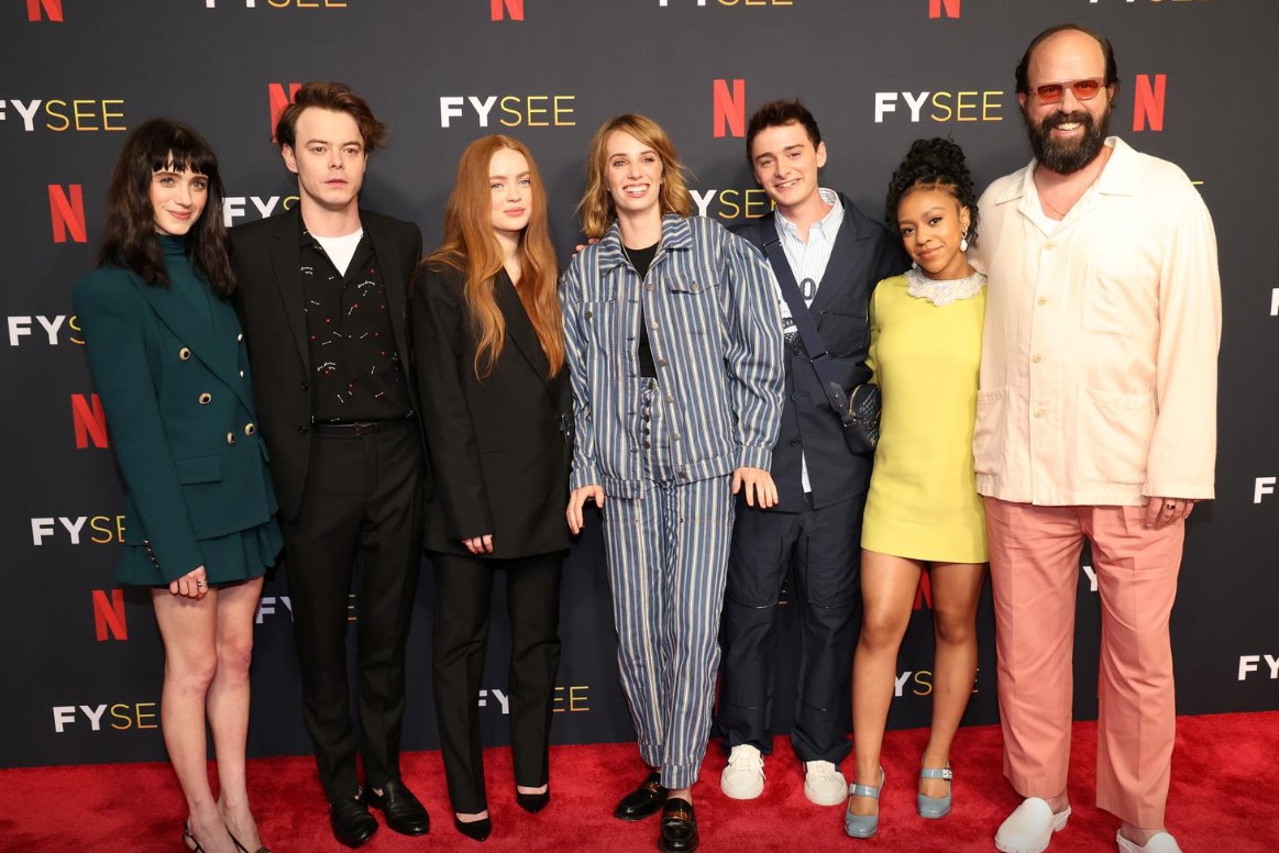 Cast members Natalia Dyer, Charlie Heaton, Sadie Sink, Maya Hawke, Noah Schnapp, Priah Ferguson and Brett Gelman pose at a special event for the television series "Stranger Things" at Raleigh Studios Hollywood in Los Angeles, California, May 27, 2022.