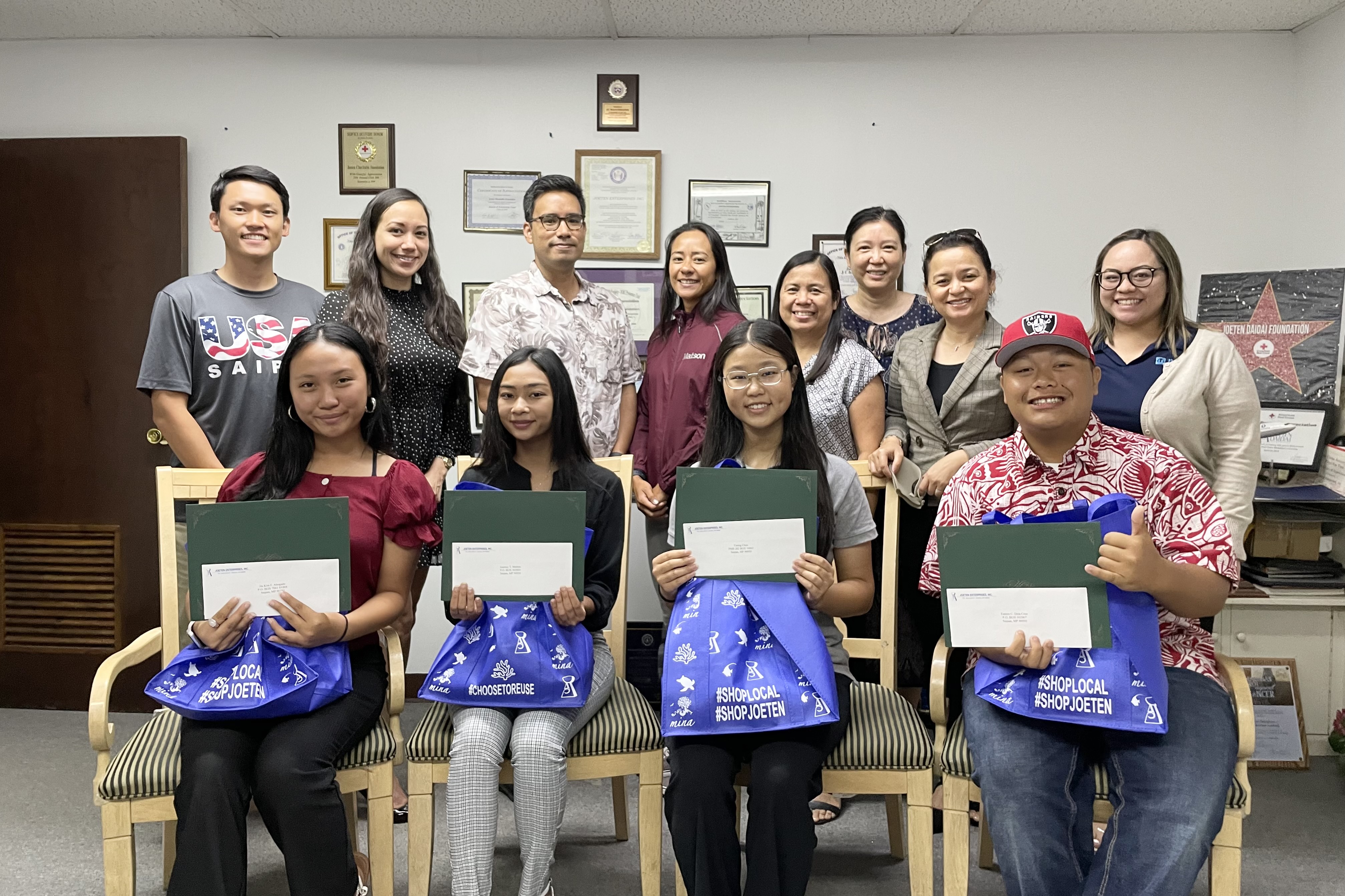 Joeten Daidai Foundation has awarded scholarships to six deserving college-bound students.