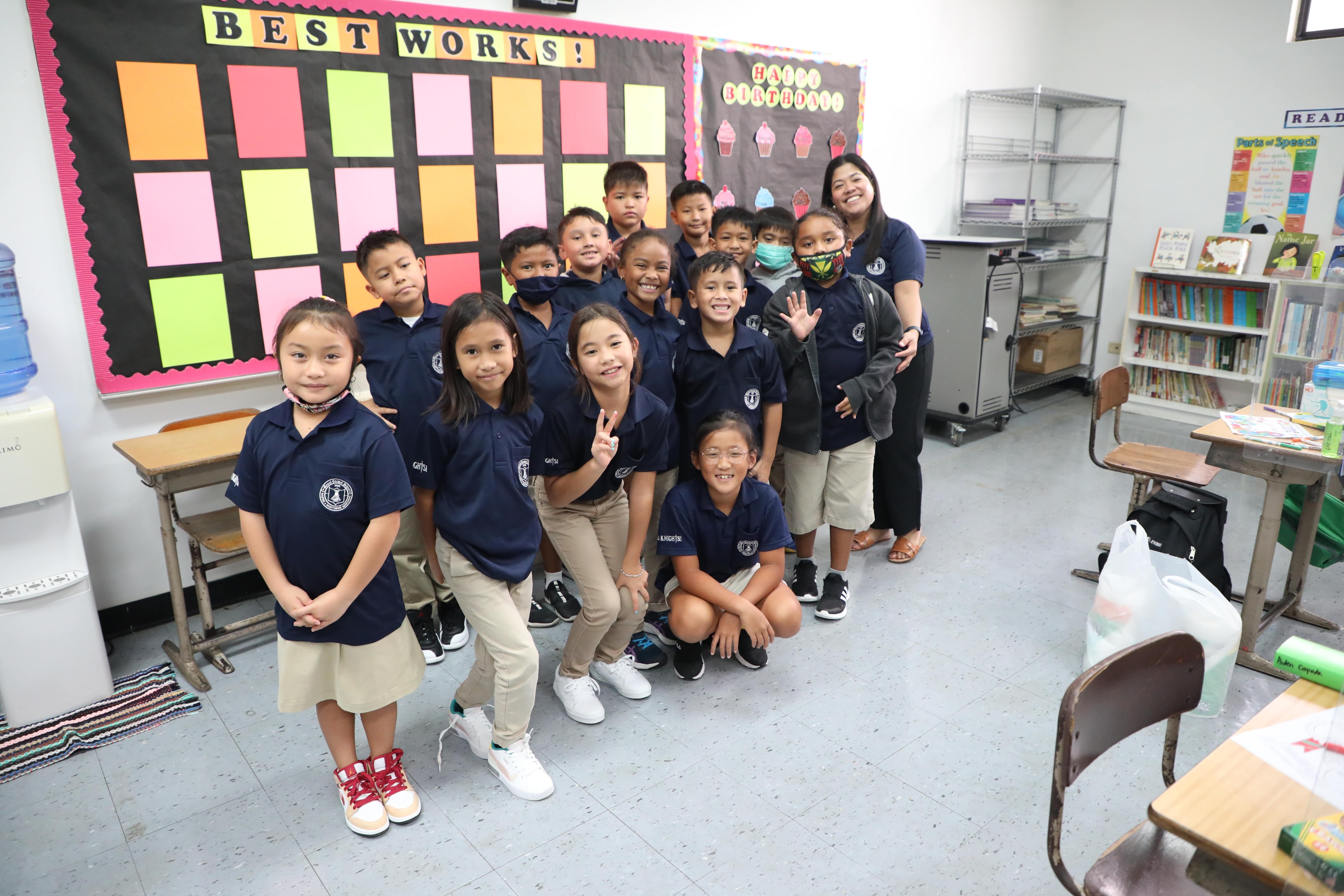 Mount Carmel School students participate in various welcoming activities to kick off the 2022-2023 school year.