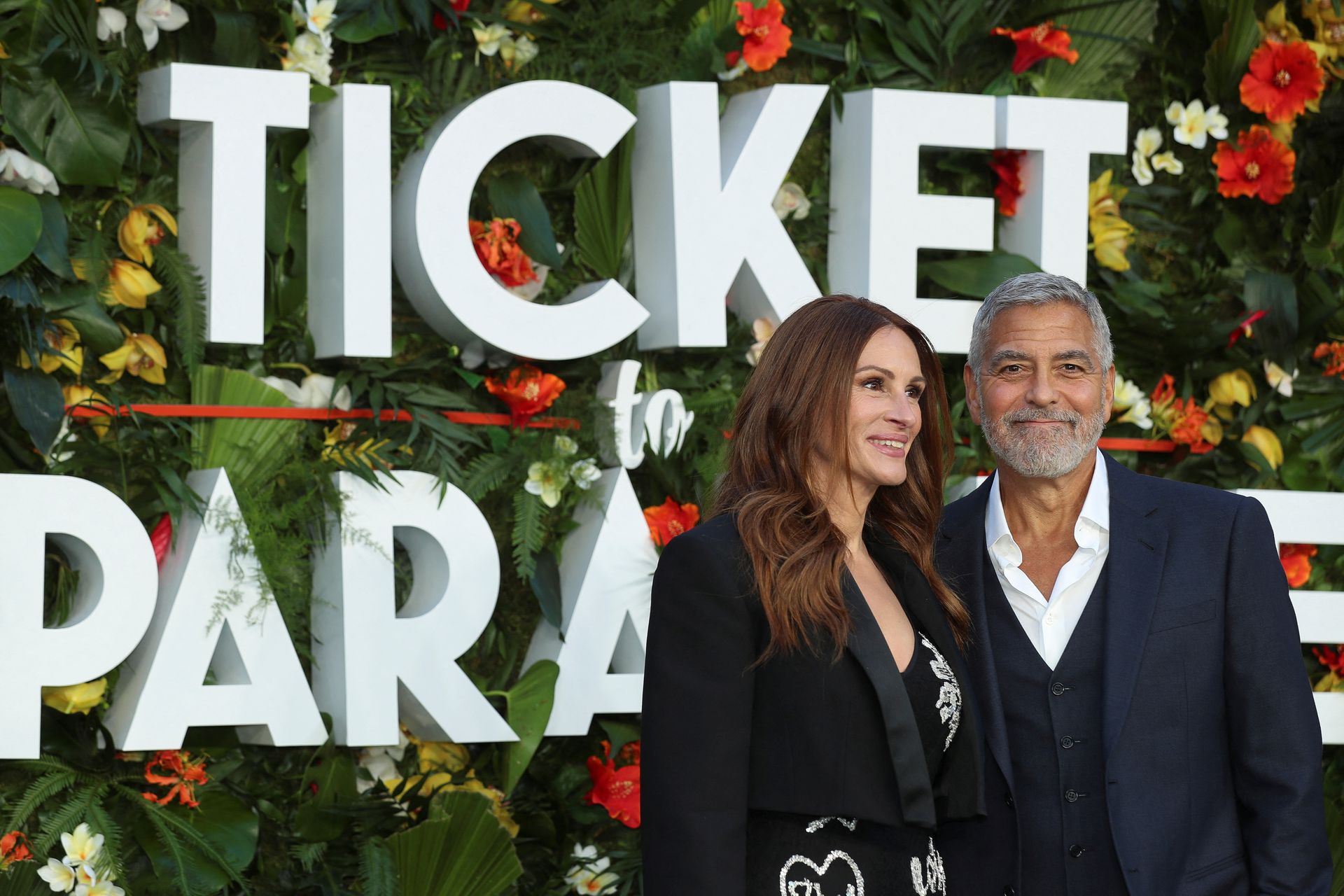Julia Roberts and George Clooney attend the world premiere of “Ticket to Paradise” in London, Britain Sept. 7, 2022.