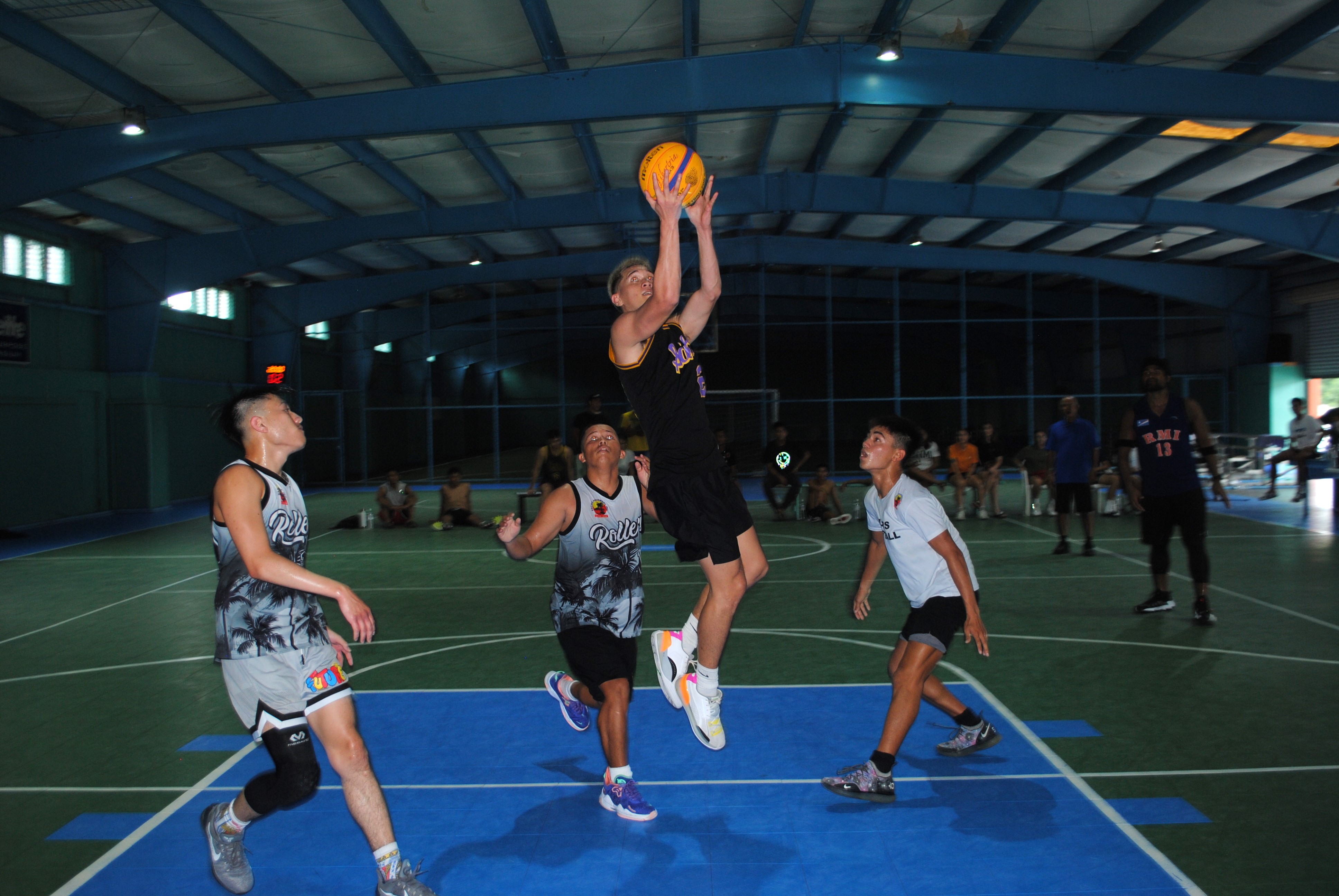 Shane Deleon Guerrero extends for the open layup.