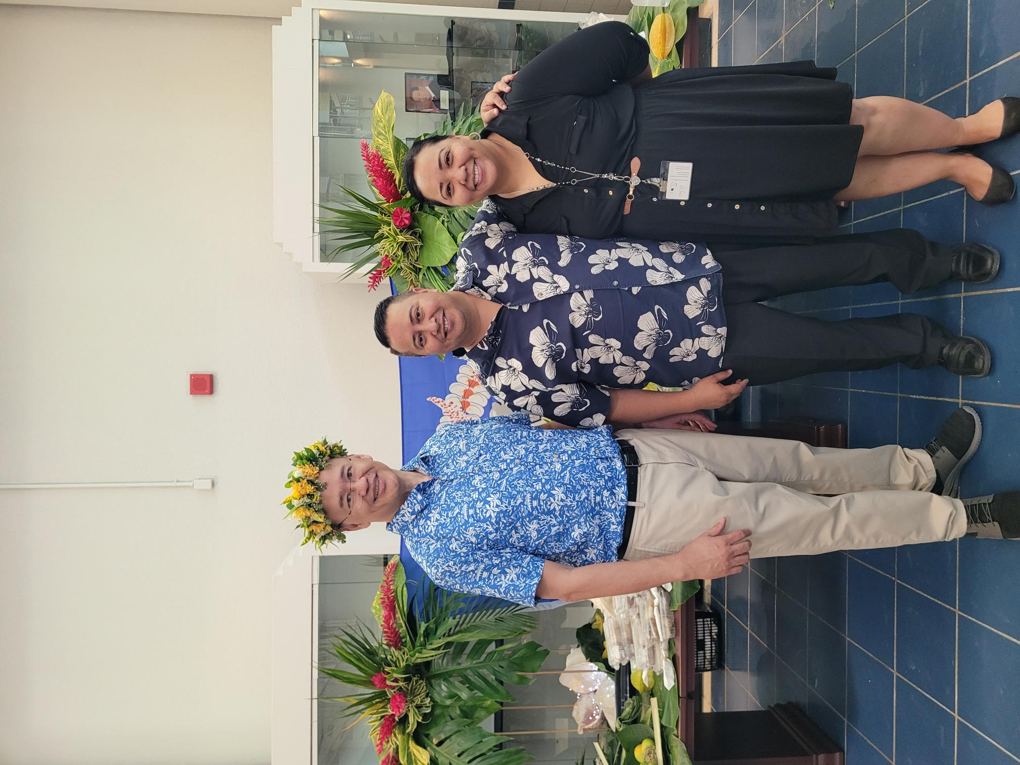 Associate Justice John Manglona, Gov. Ralph DLG Torres, and Judy T. Aldan , Supreme Court clerk of court.