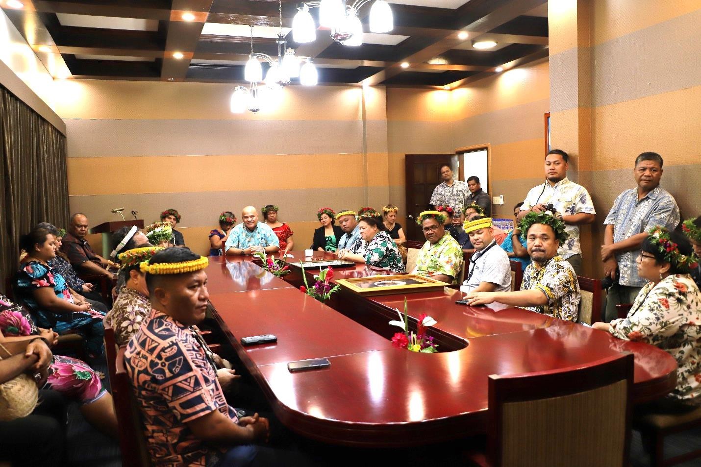Members of the Association of Pacific Island Legislatures meet with FSM President David W. Panuelo.
