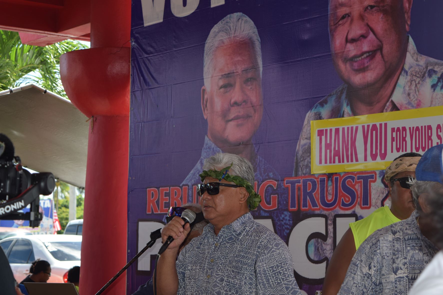 Independent gubernatorial candidate Lt. Gov. Arnold I. Palacios delivers his remarks during the Independent-Democratic appreciation rally at the Minatchom Atdao Pavilion in Susupe on Saturday.