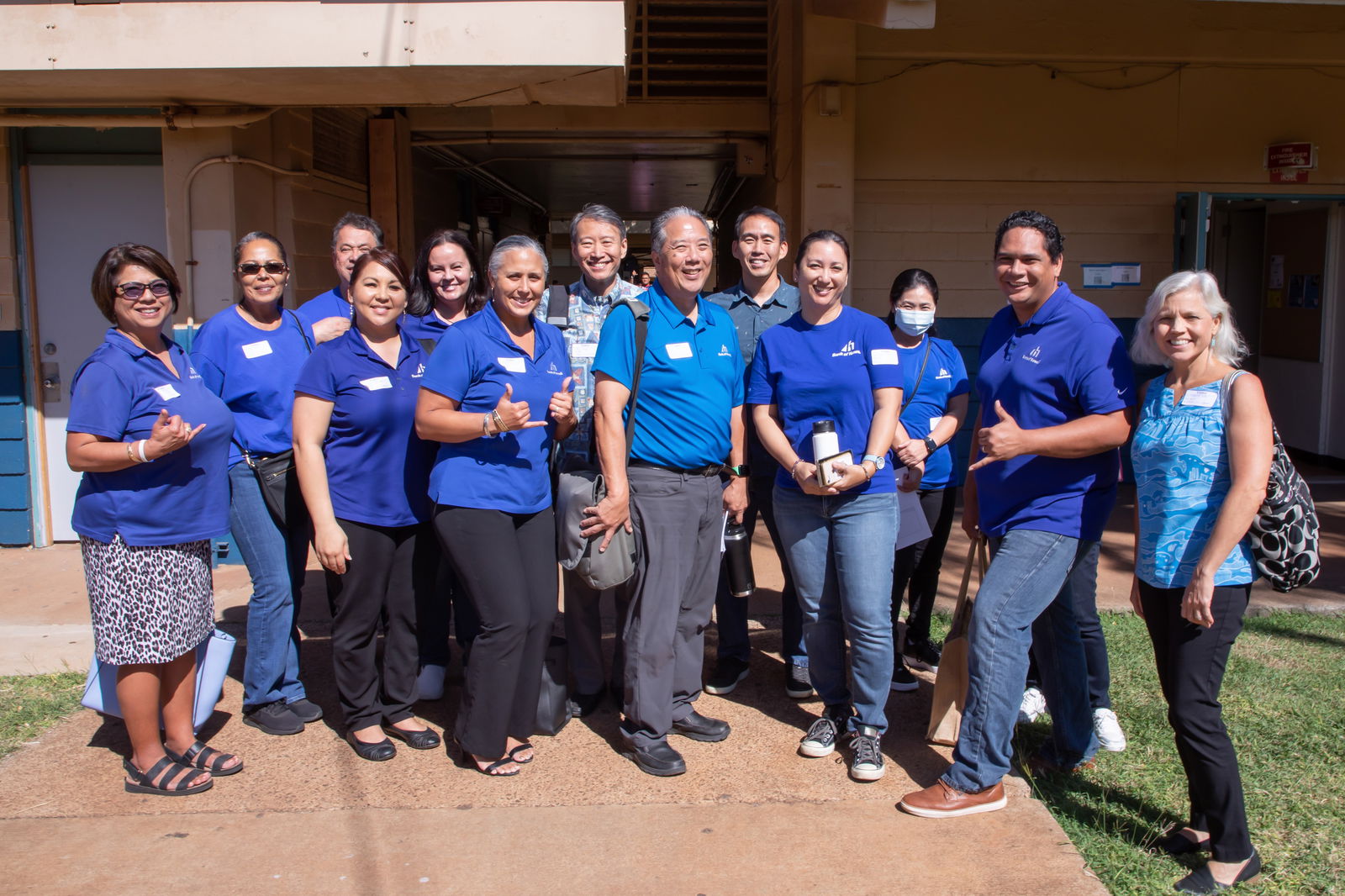 Bank of Hawai‘i volunteers taught all 11th grade English classes at Wai‘anae High School how to “Get Smart About Credit” during Tuesday’s SmartMoney Lesson Day.
