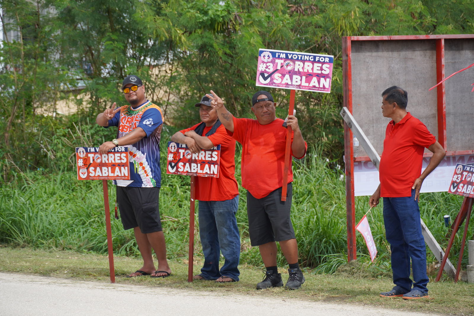 Republican supporters in Dandan on gubernatorial runoff election day, Friday, Nov. 25, 2022.