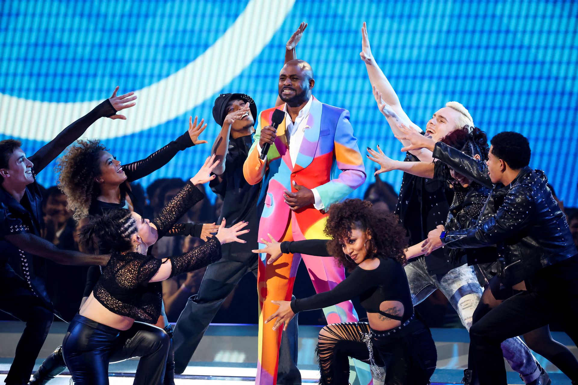 Wayne Brady performs during the 2022 American Music Awards at the Microsoft Theater in Los Angeles, California, Nov. 20, 2022.
