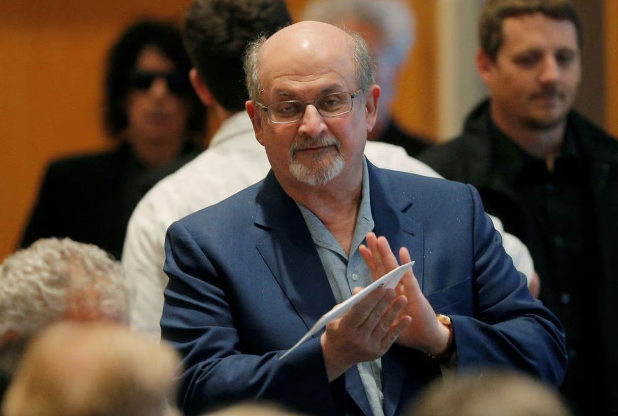 Author Salman Rushdie arrives for the PEN New England's Song Lyrics of Literary Excellence Award ceremony at the John F. Kennedy Library in Boston, Massachusetts, Sept. 19, 2016.