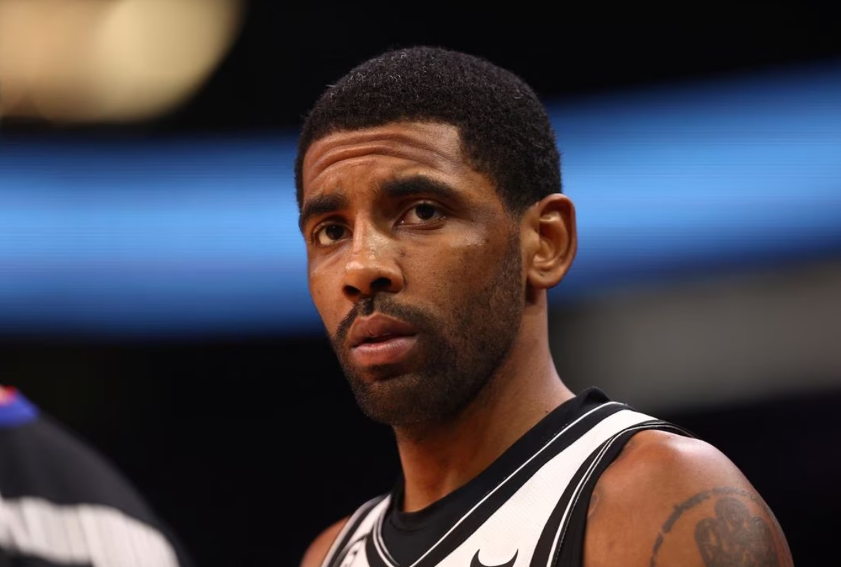 Brooklyn Nets guard Kyrie Irving (11) against the Phoenix Suns at Footprint Center in Phoenix, Arizona, Jan. 19, 2023.