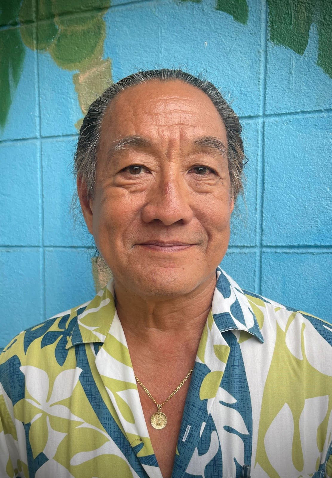 Ukulele player and music educator Larry Lee