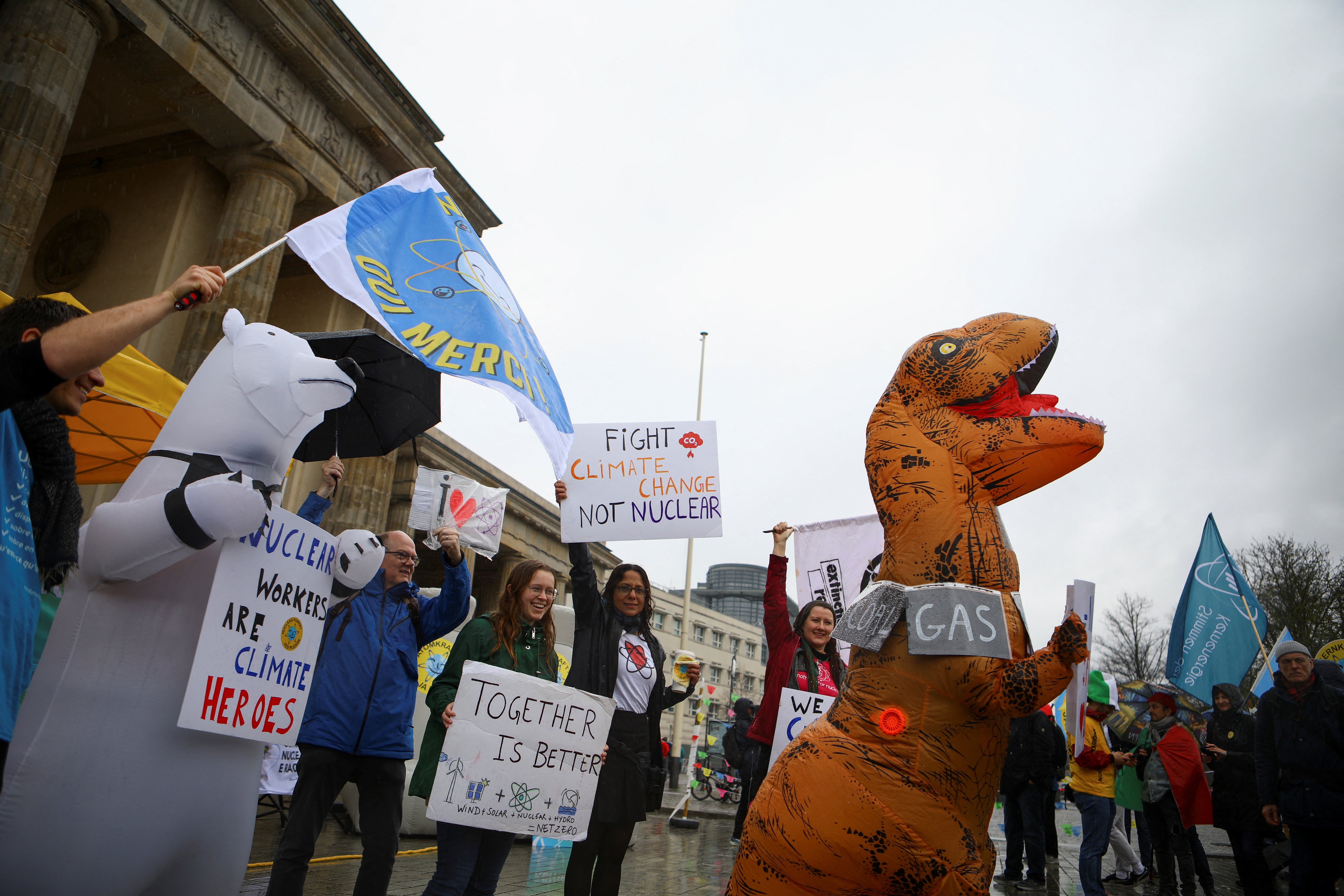 People take part in a protest against the shut down of the last three German nuclear power plants, in Berlin, Germany, April 15, 2023. REUTERS/Nadja Wohlleben