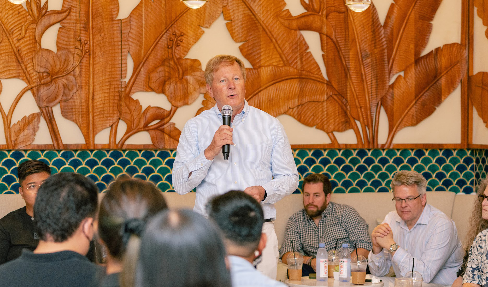 Hollywood filmmaker Brad Krevoy engages with aspiring filmmakers during a “meet and greet” event hosted by Northern Marianas College in November 2022 at the Hafa Adai Roasting Company. Krevoy will return to the CNMI on April 10, 2023, and will meet aspiring filmmakers at 6 p.m. at Tapped Out on Micro Beach Road, to support NMC's ongoing work in developing a film program and to inspire the next generation of storytellers.