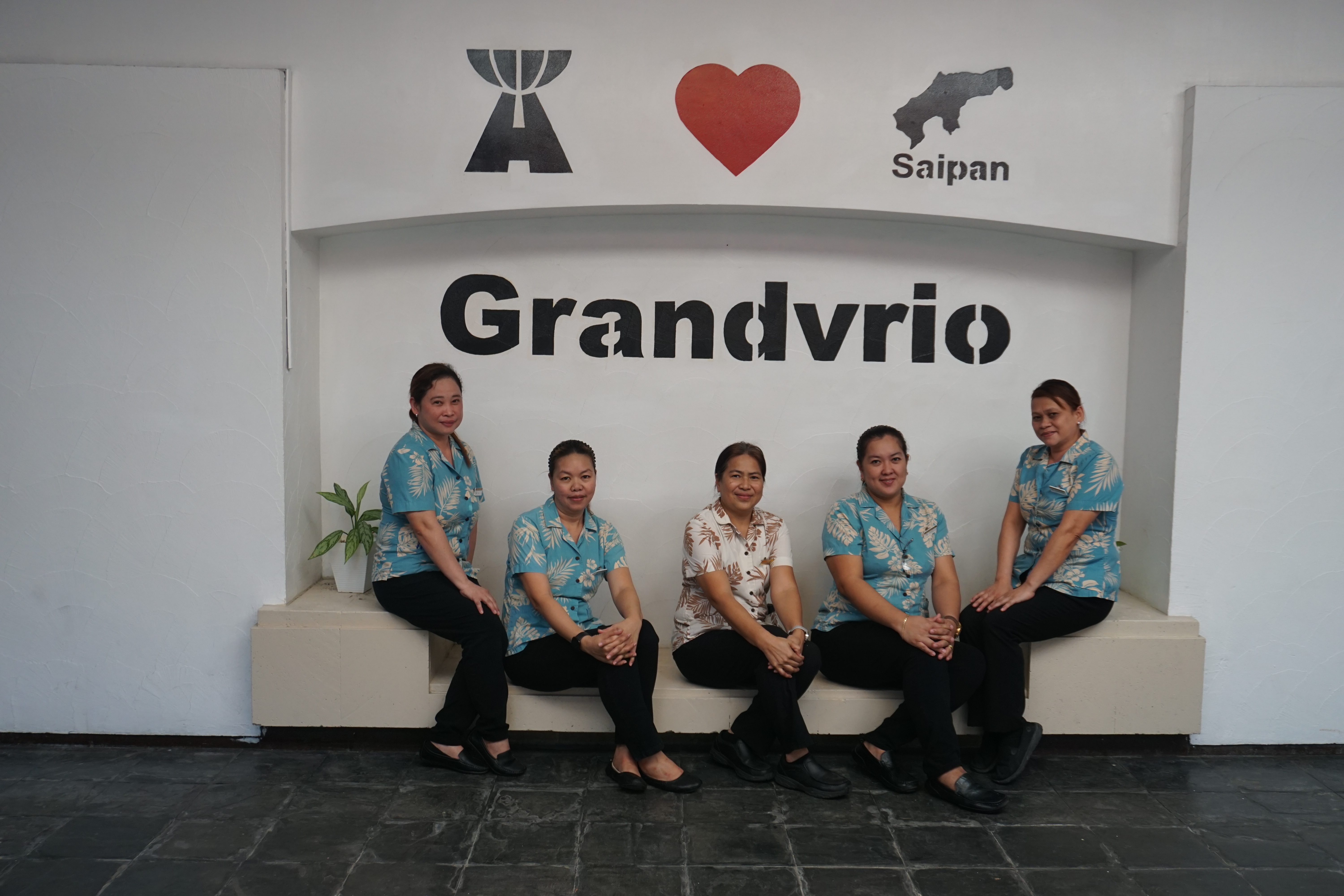 The staff members of Grandvrio Resort Saipan are inviting the community to enjoy their seafood buffet at the Tropicana Restaurant every Sunday or have lunch  at Dolphin Restaurant which is open Monday to Friday. From left: Gina Pontiberos, Ednalyn Franco, Corazon Barrios, Ethel Rodrigues and Teresa Batino.