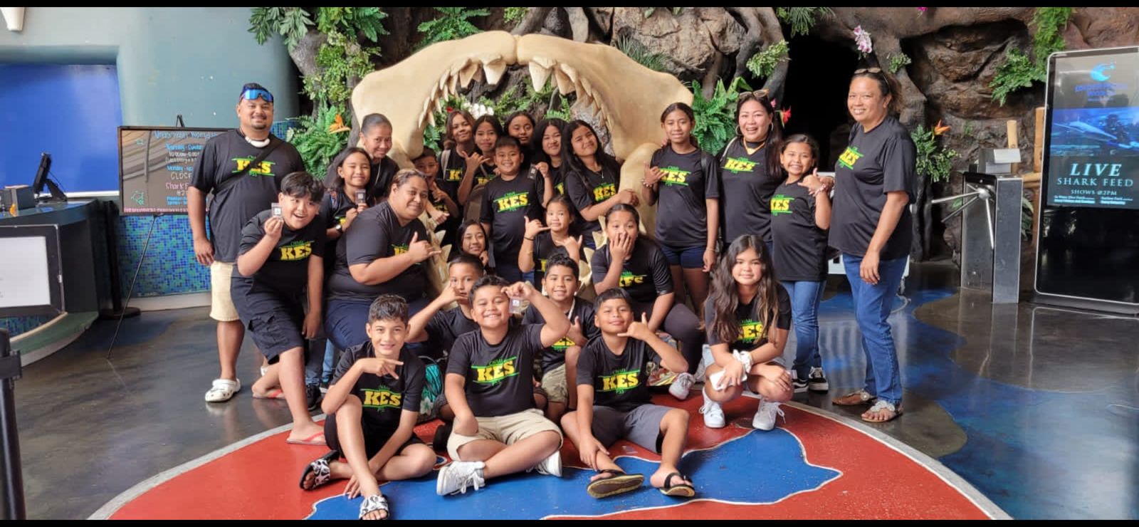 The team from Koblerville Elementary School with their coaches-educators.