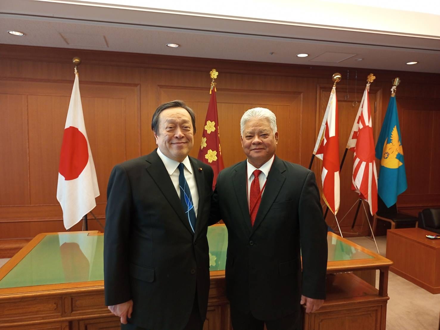 Gov. Arnold I. Palacios and Japanese Minister of Defense Yasukazu Hamada pose for a photo during a meeting as part of the CNMI’s efforts to strengthen government partnerships and expand the Japanese tourism market to the CNMI.