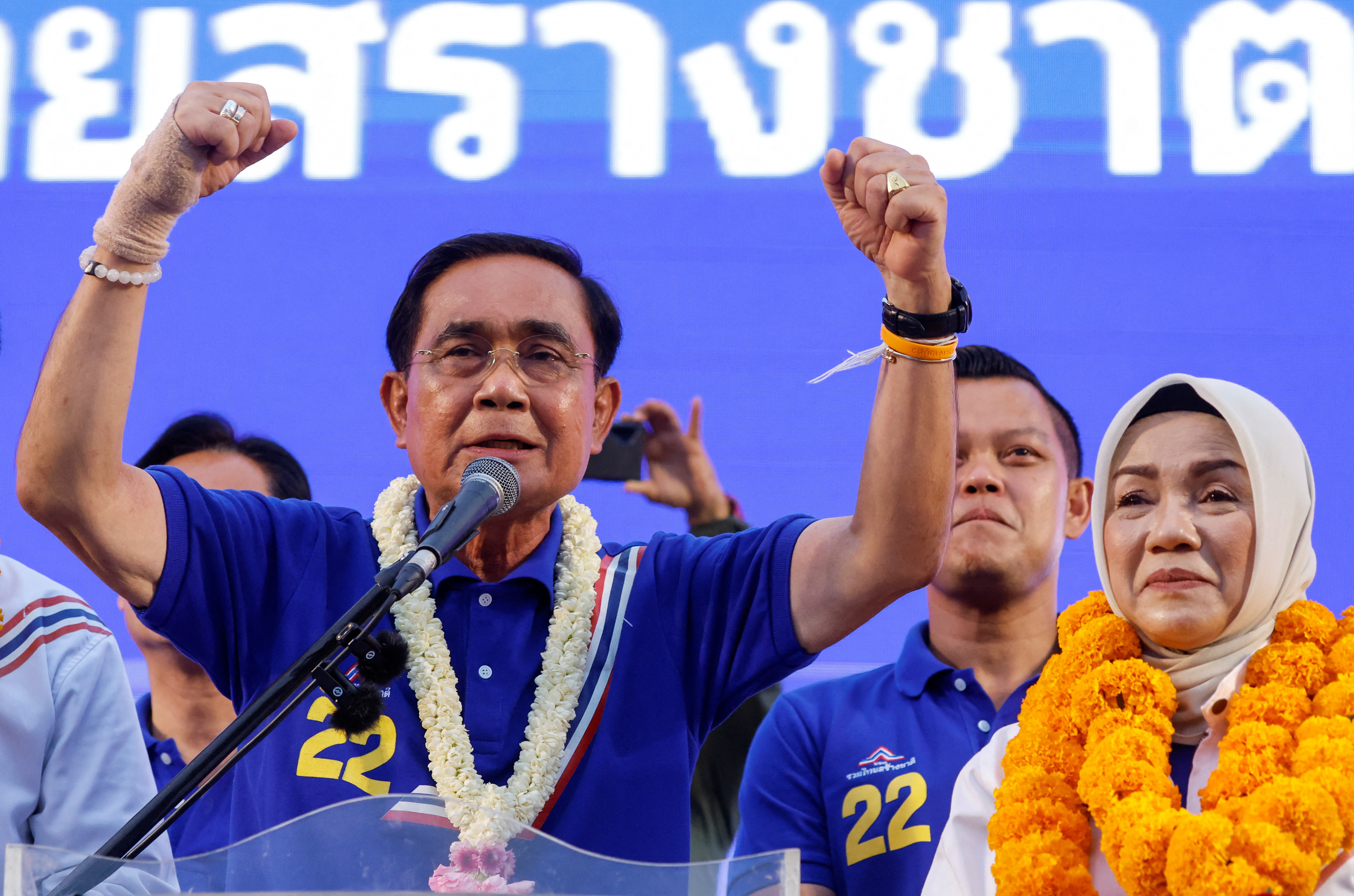 FILE PHOTO-Incumbent Thailand's Prime Minister Prayuth Chan-ocha campaigns for re-election in Phuket, Thailand May 7, 2023. REUTERS/Jorge Silva