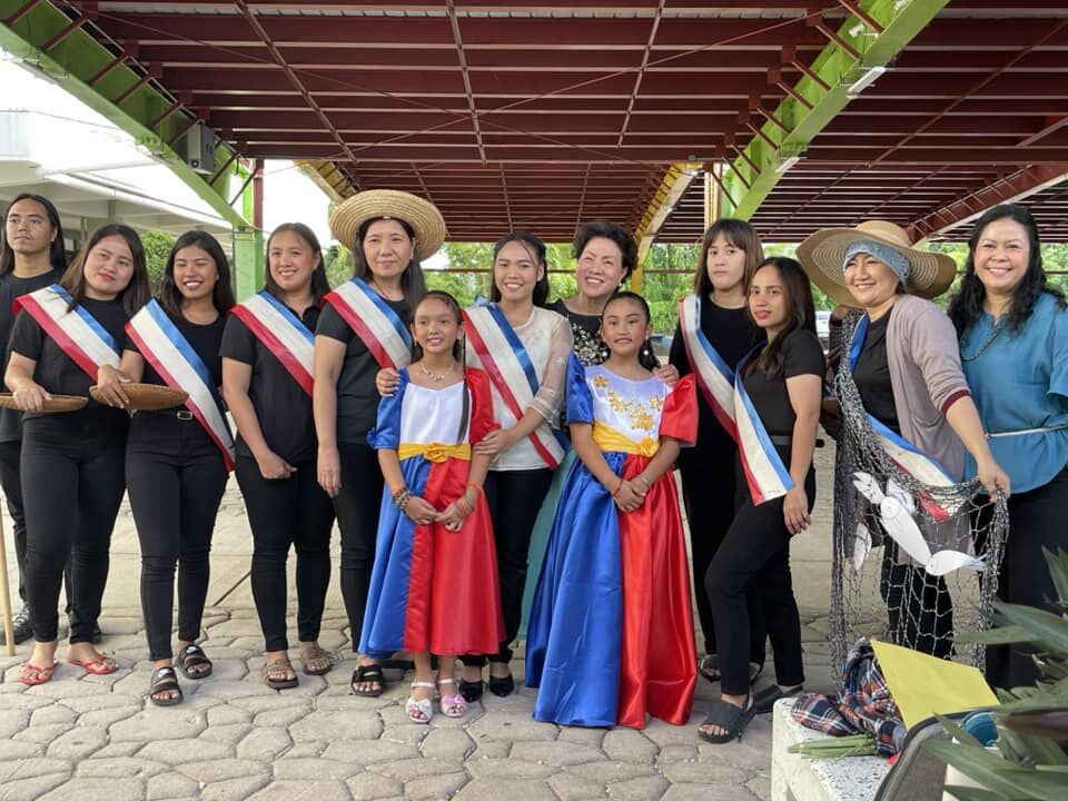 The Green Meadow School performers.