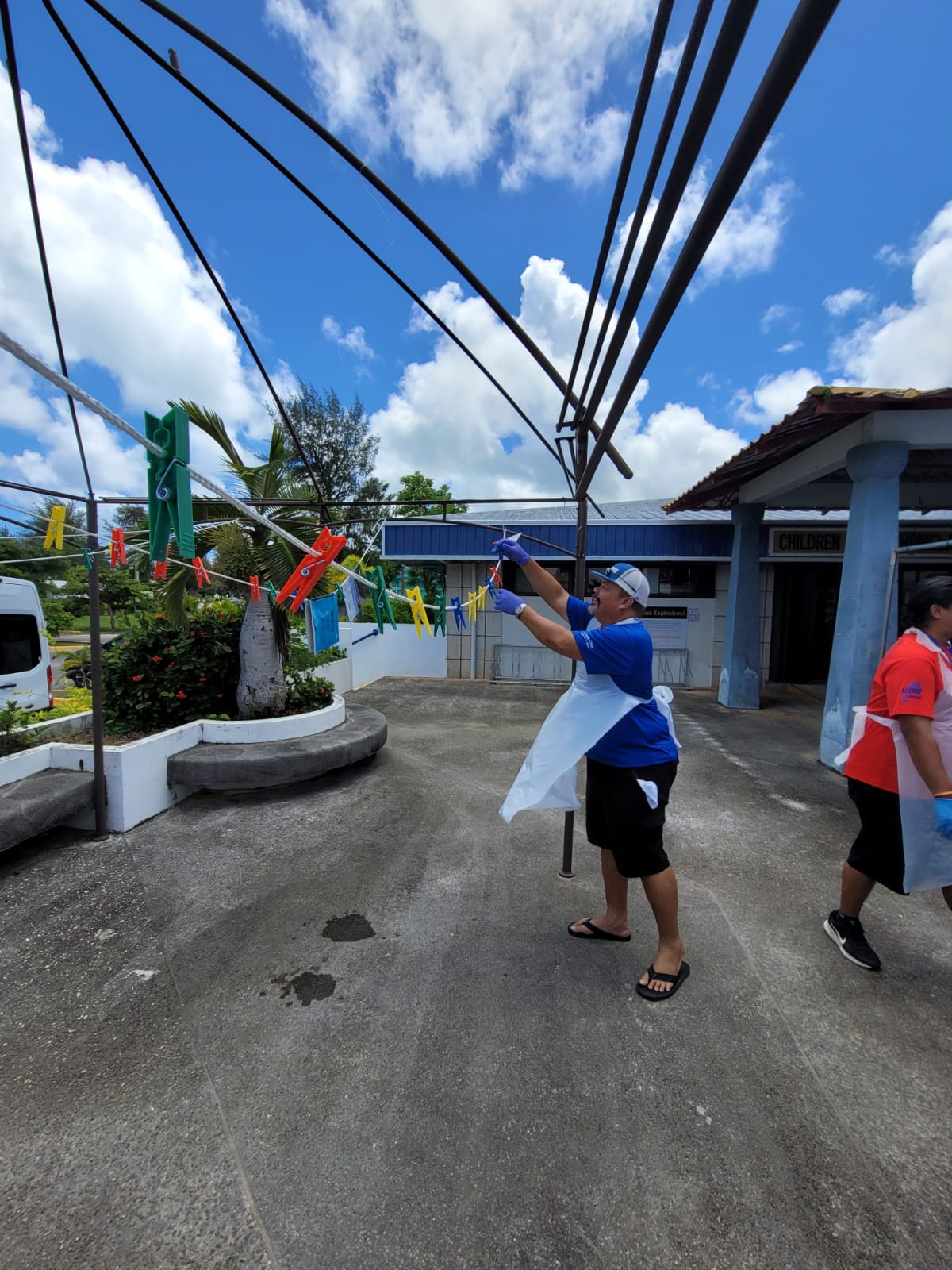 Martin Naputi salvages film.